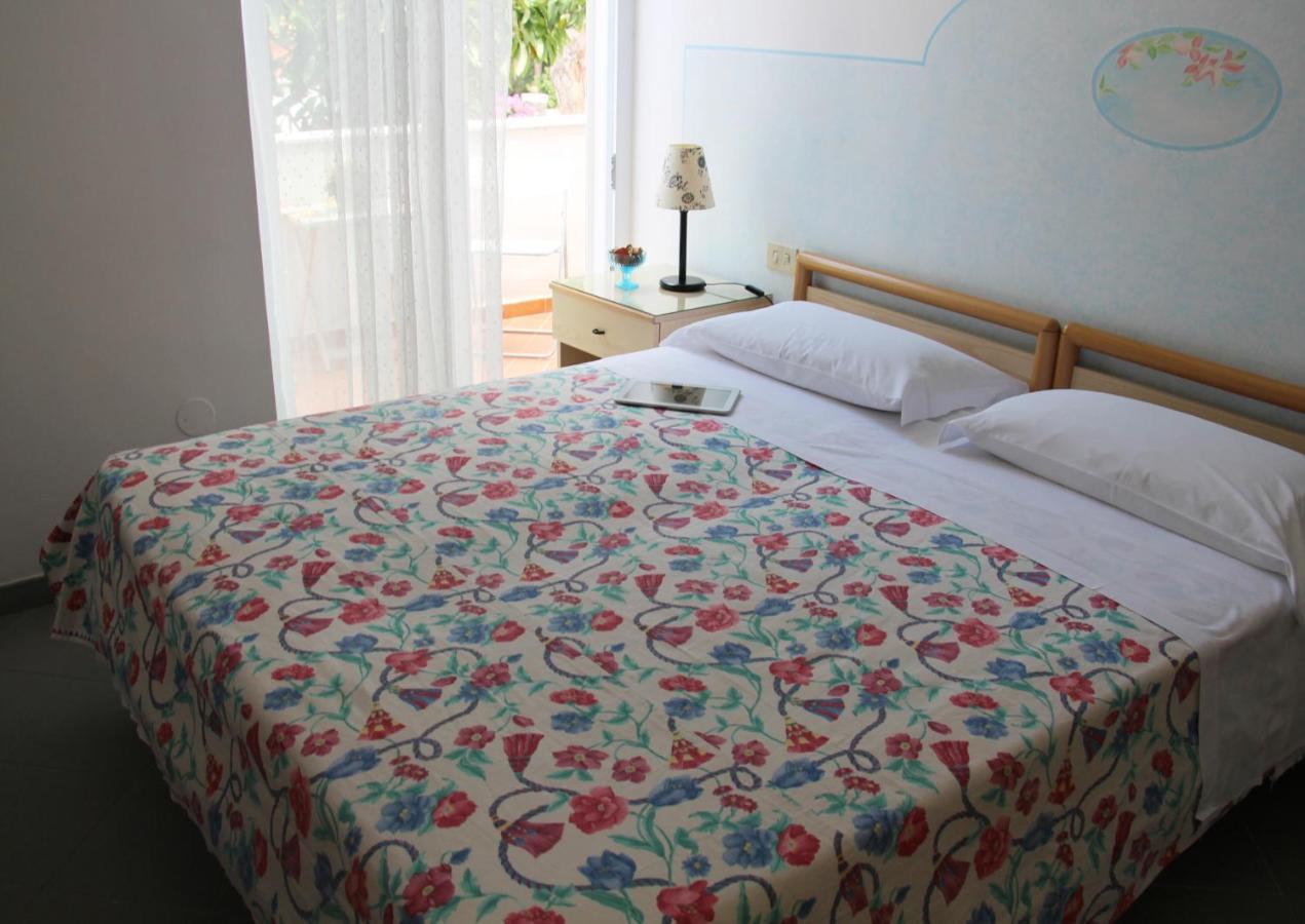 Hotel Villa Cecilia Ischia Eksteriør billede